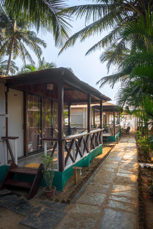 Hotel Cuba Patnem Patnem Beach Esterno foto