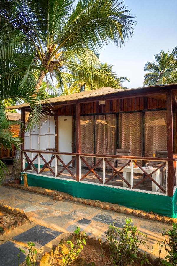 Hotel Cuba Patnem Patnem Beach Esterno foto
