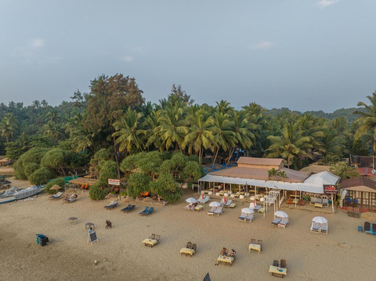 Hotel Cuba Patnem Patnem Beach Esterno foto